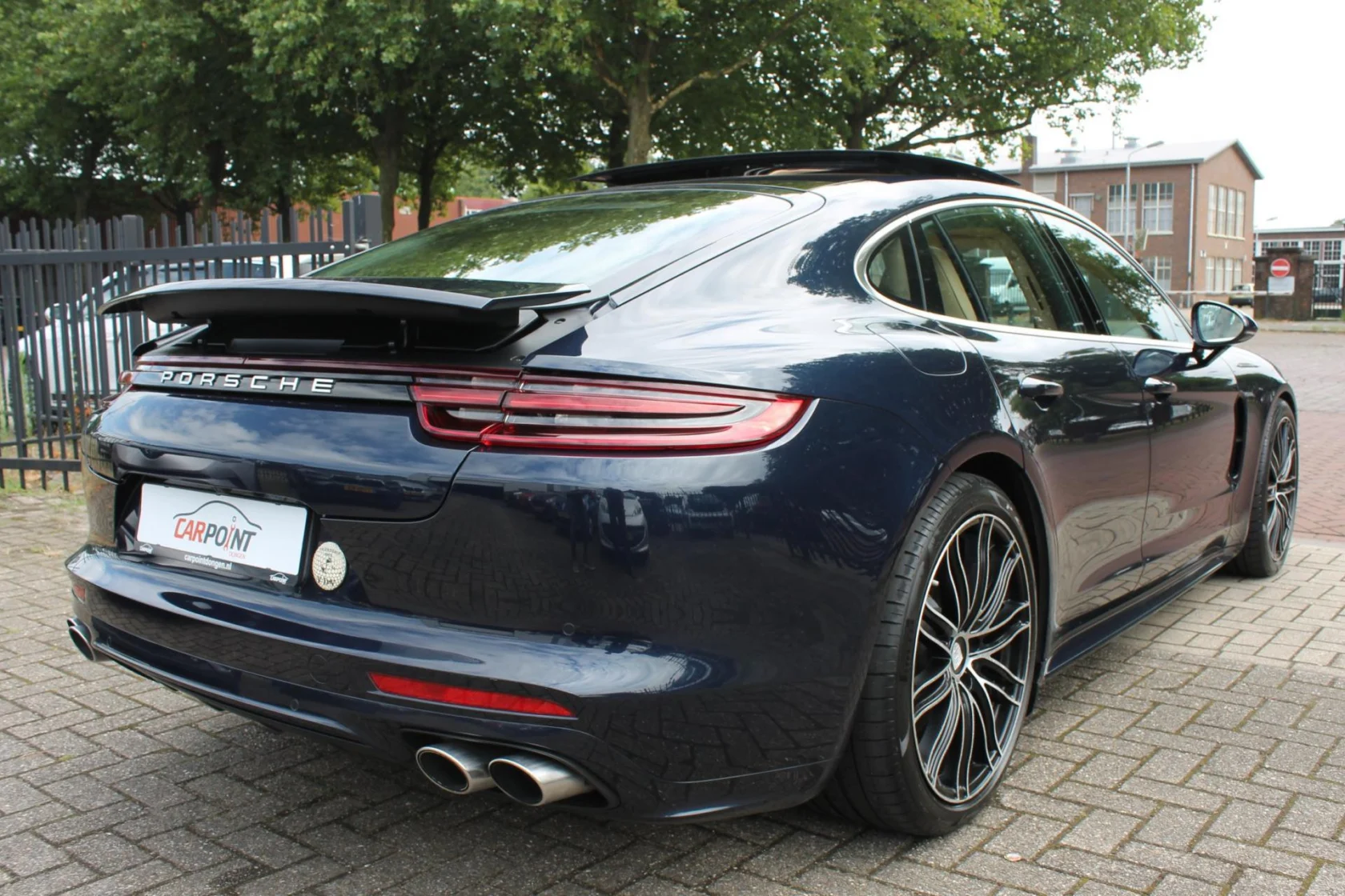 Porsche-Panamera