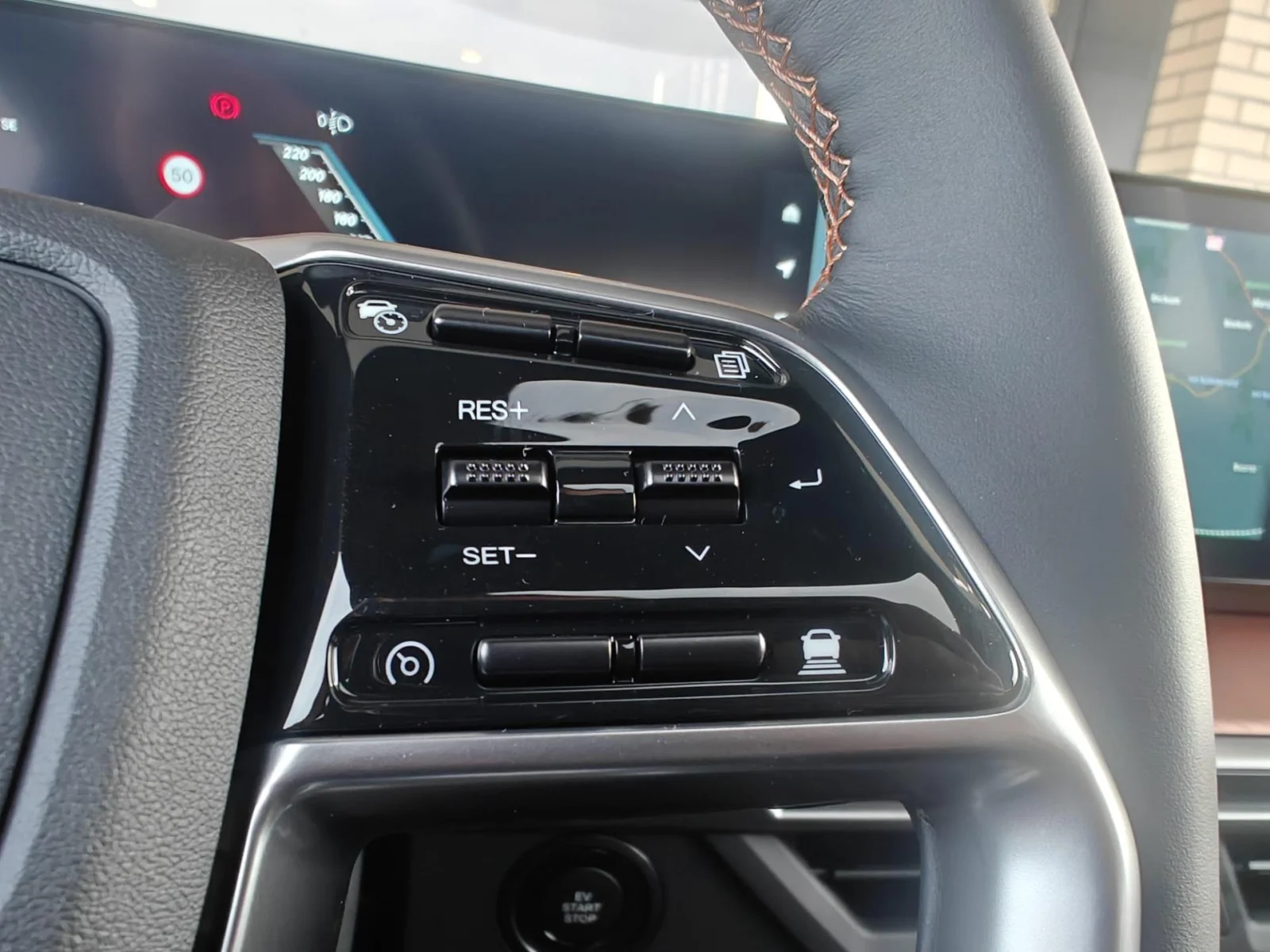 KG Mobility-Torres EVX