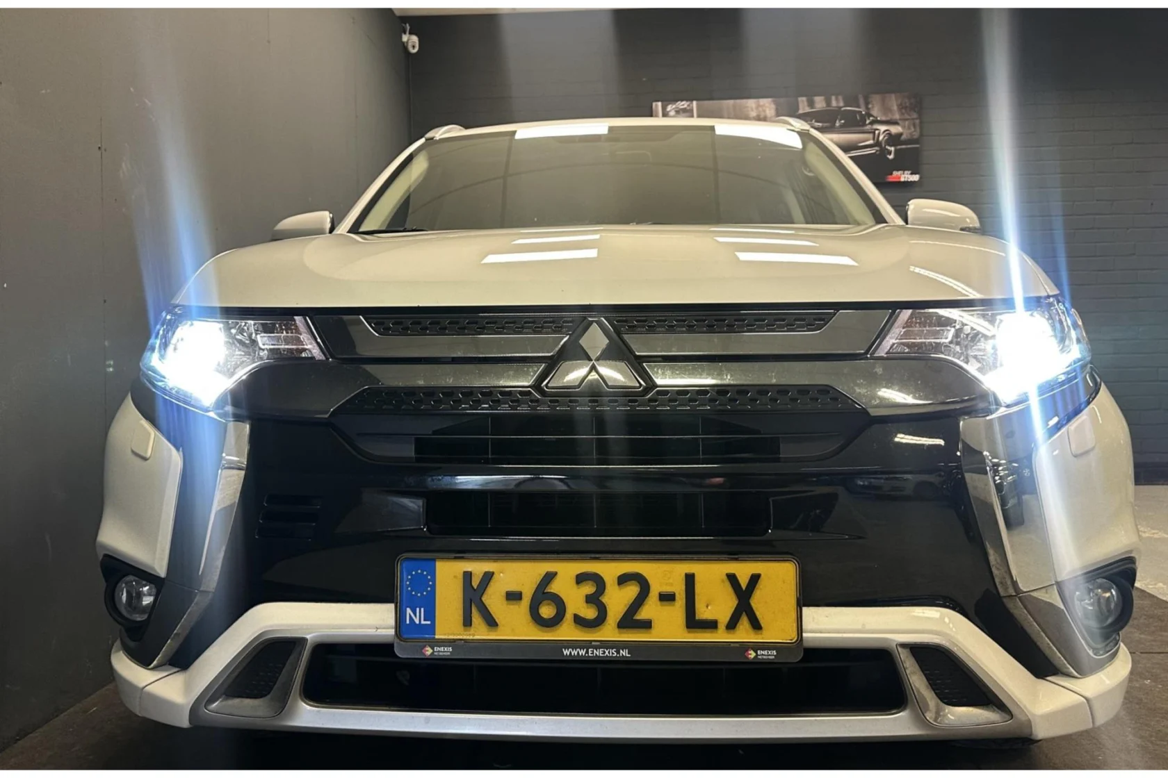 Mitsubishi-Outlander