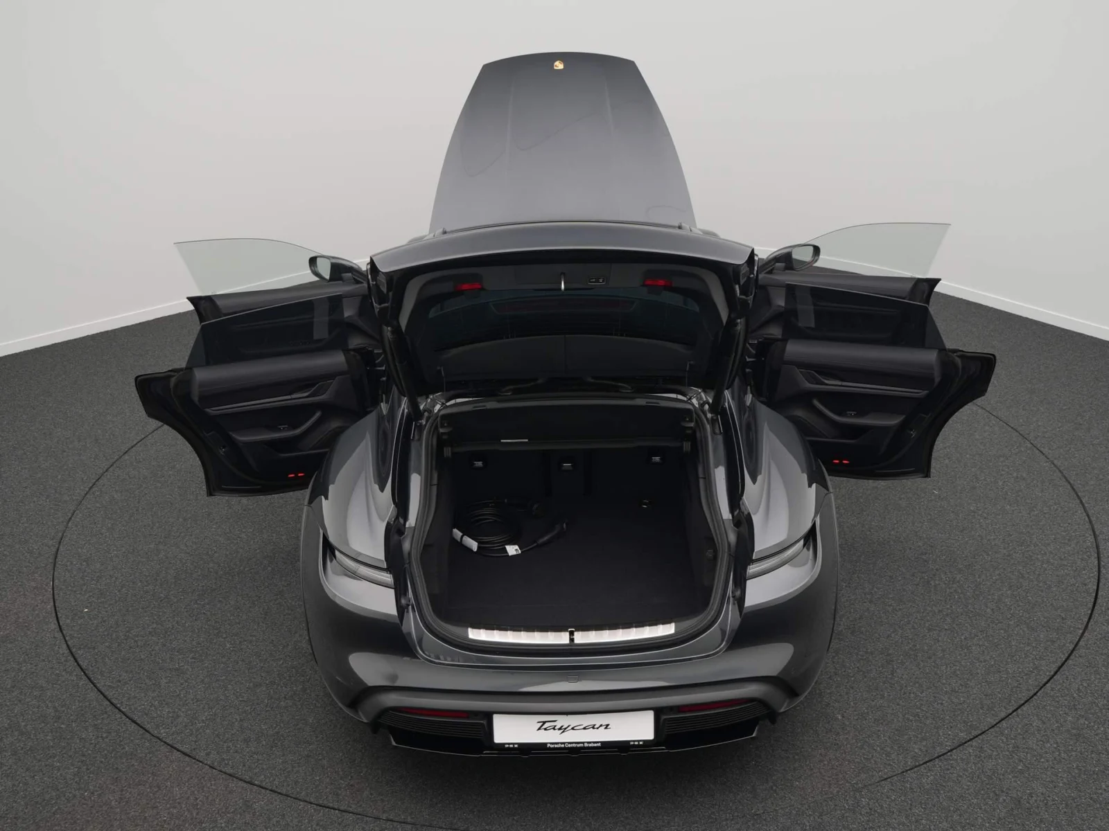 Porsche-Taycan 4