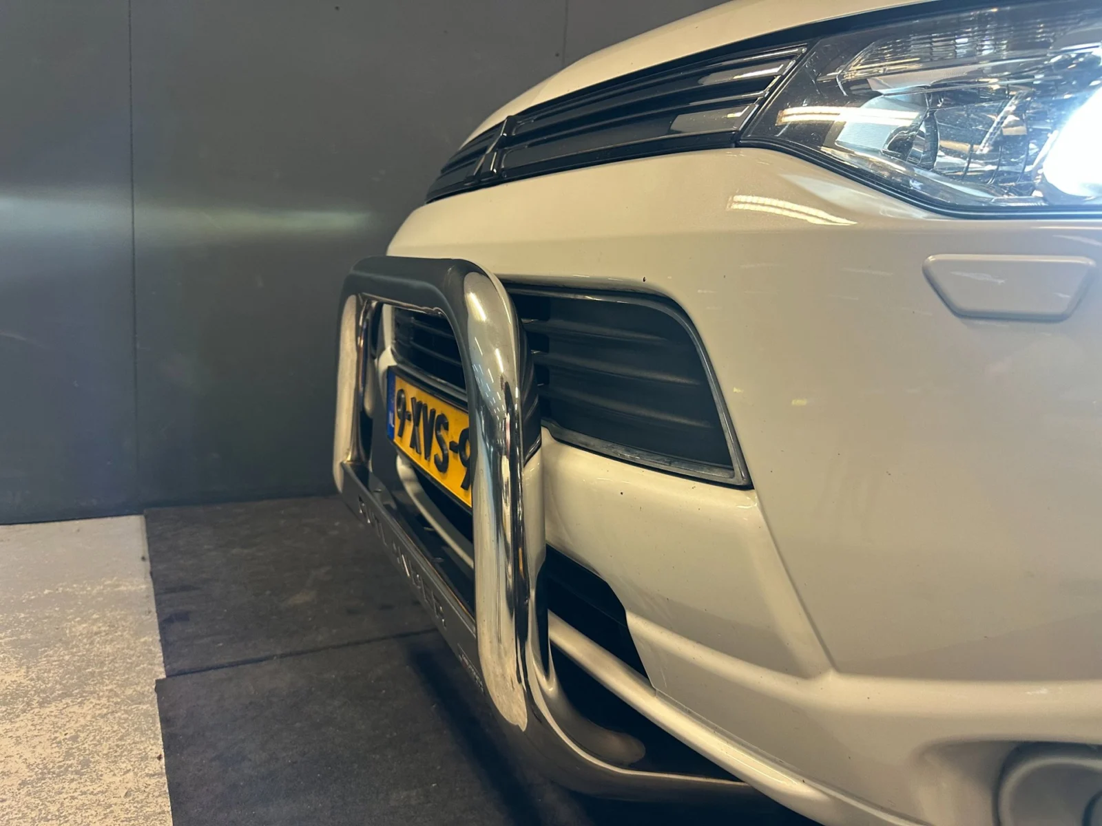 Mitsubishi-Outlander