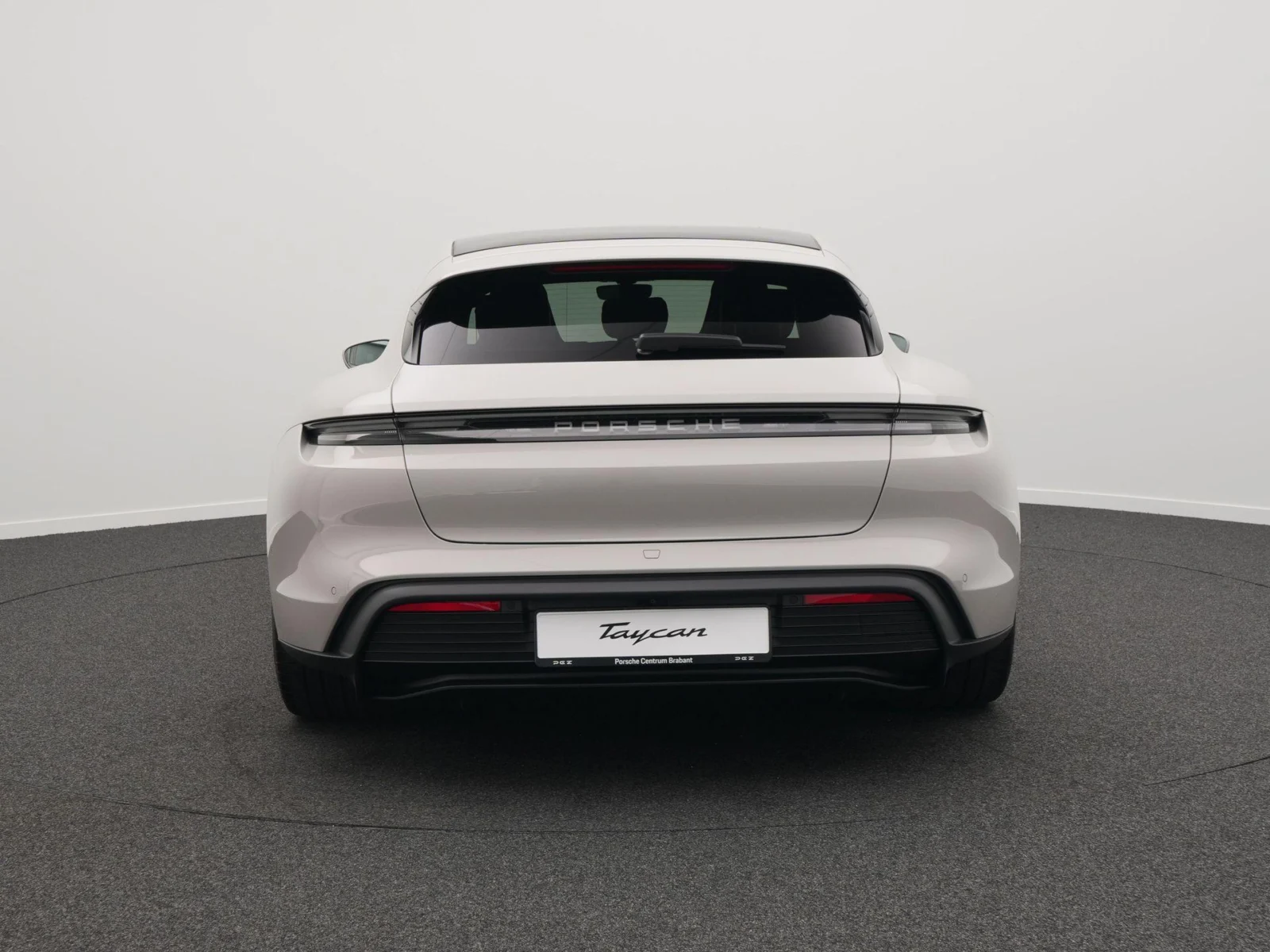 Porsche-Taycan Sport Turismo