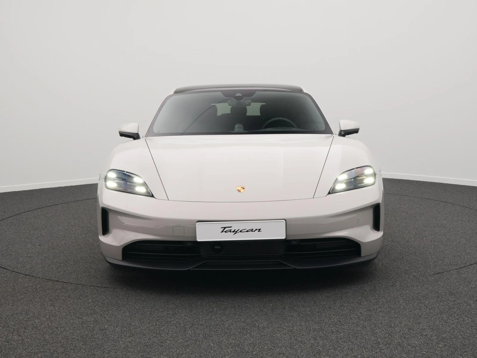 Porsche-Taycan Sport Turismo