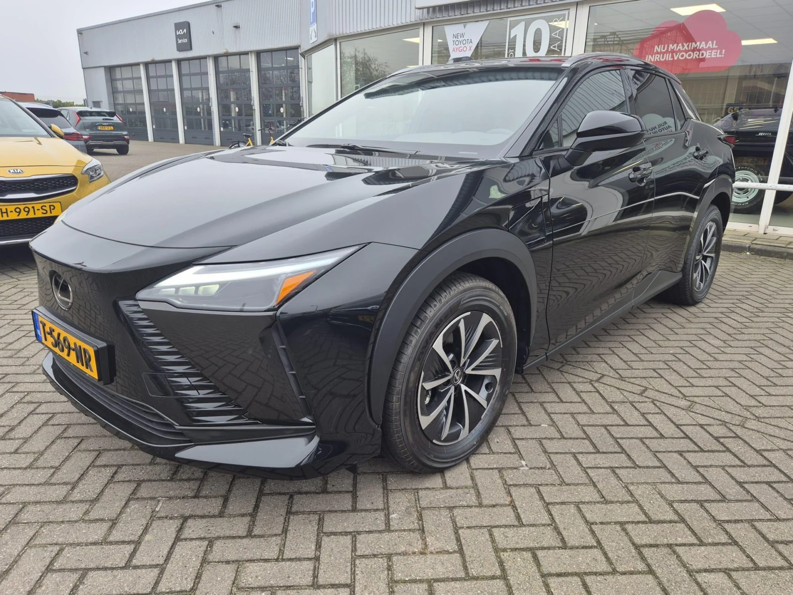 Lexus-RZ