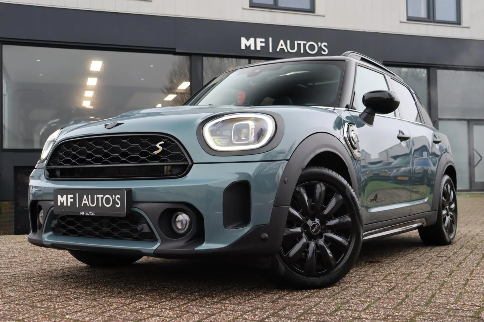 MINI-Countryman