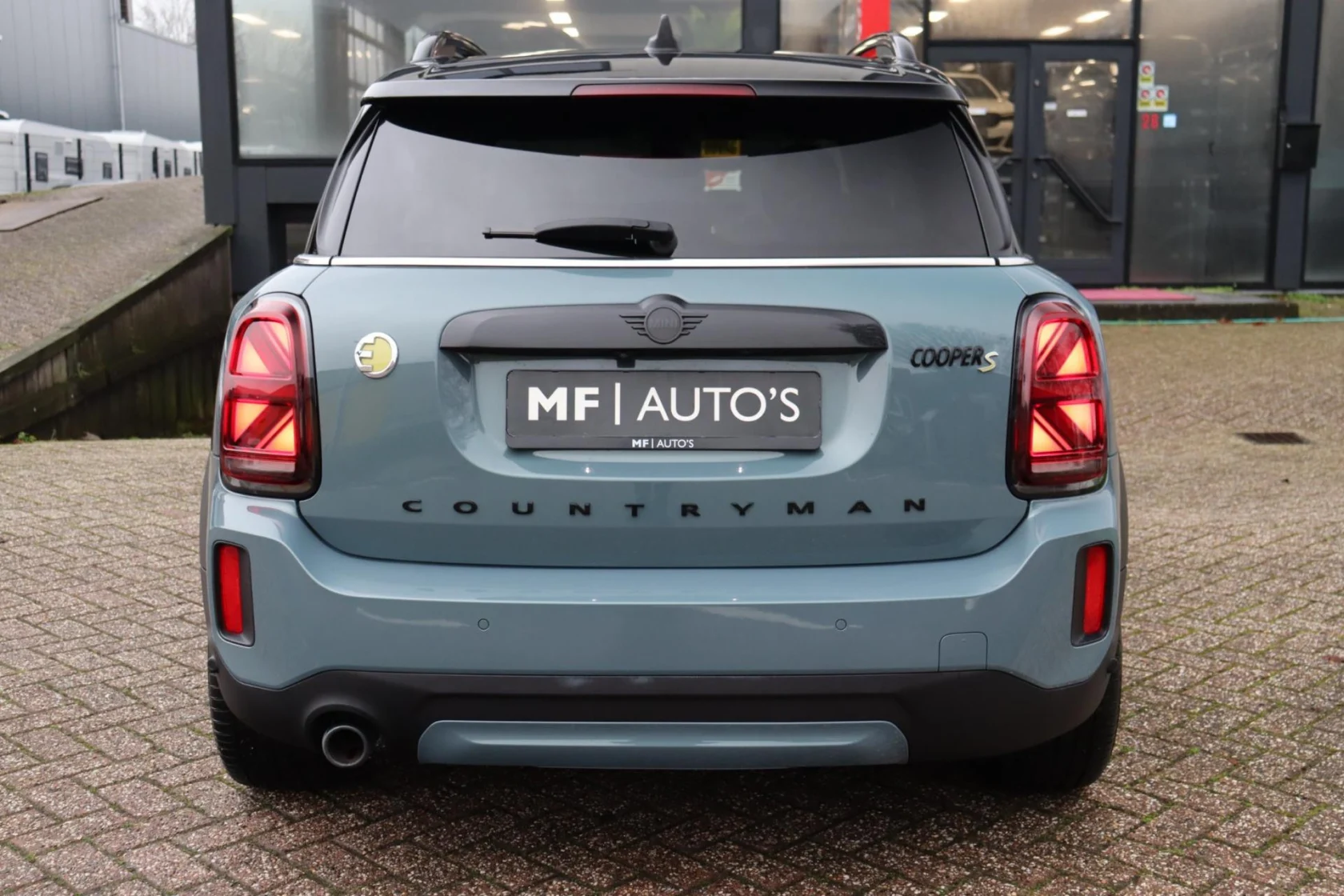MINI-Countryman