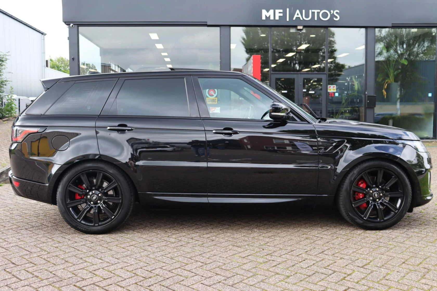 Land Rover-Range Rover Sport