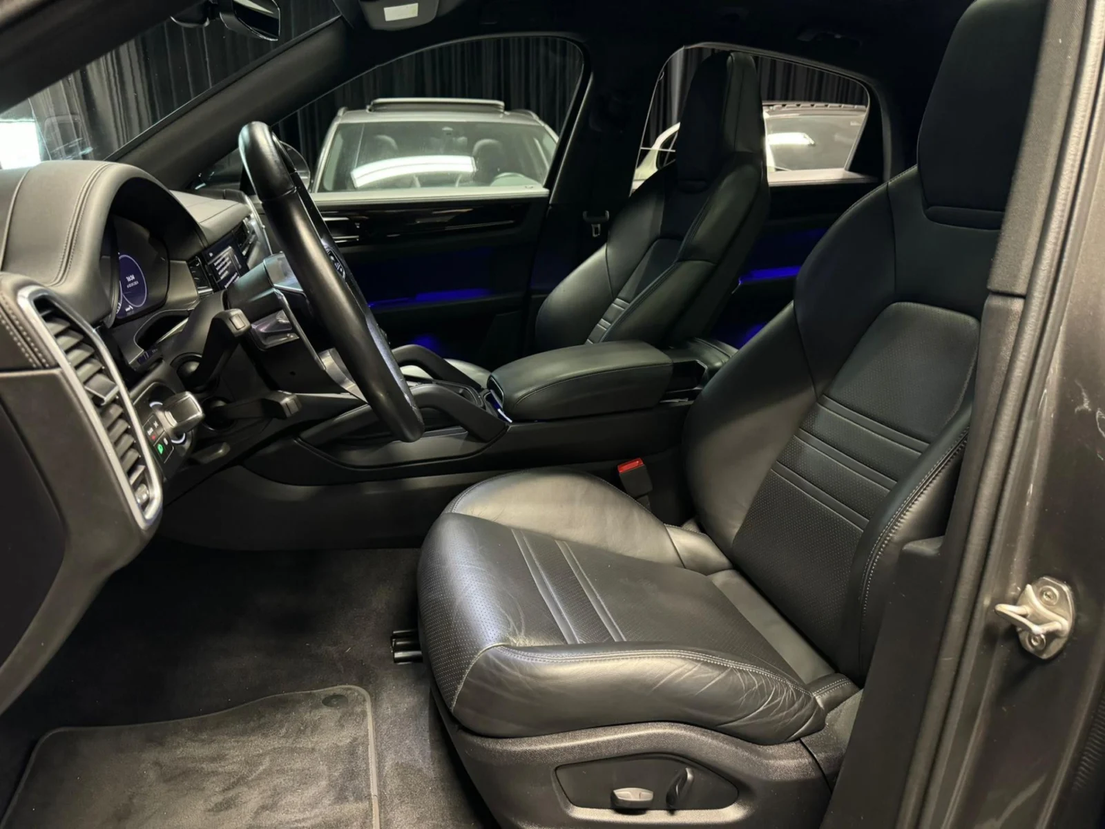 Porsche-Cayenne Coupé