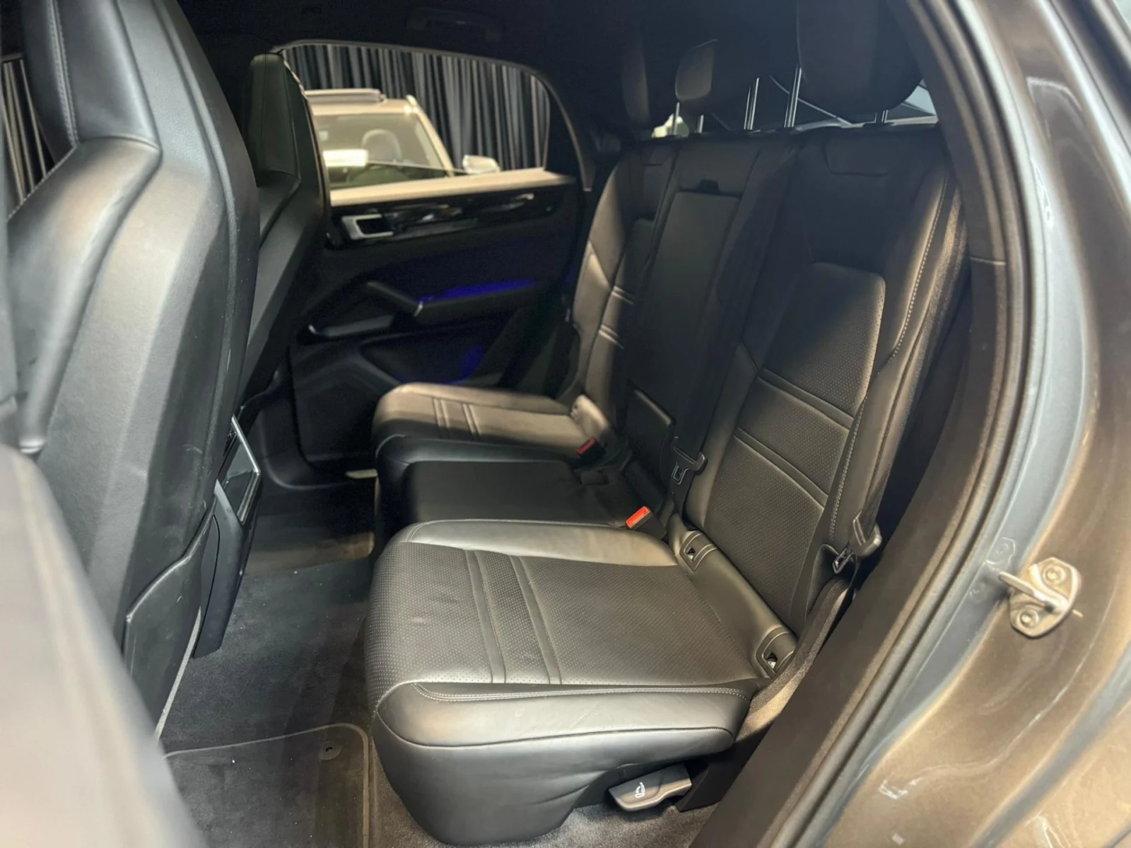 Porsche-Cayenne Coupé