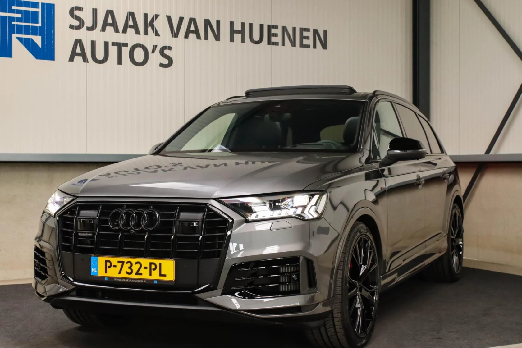 Audi-Q7