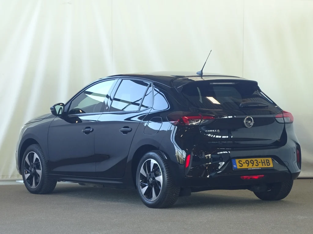 Opel-CORSA-E