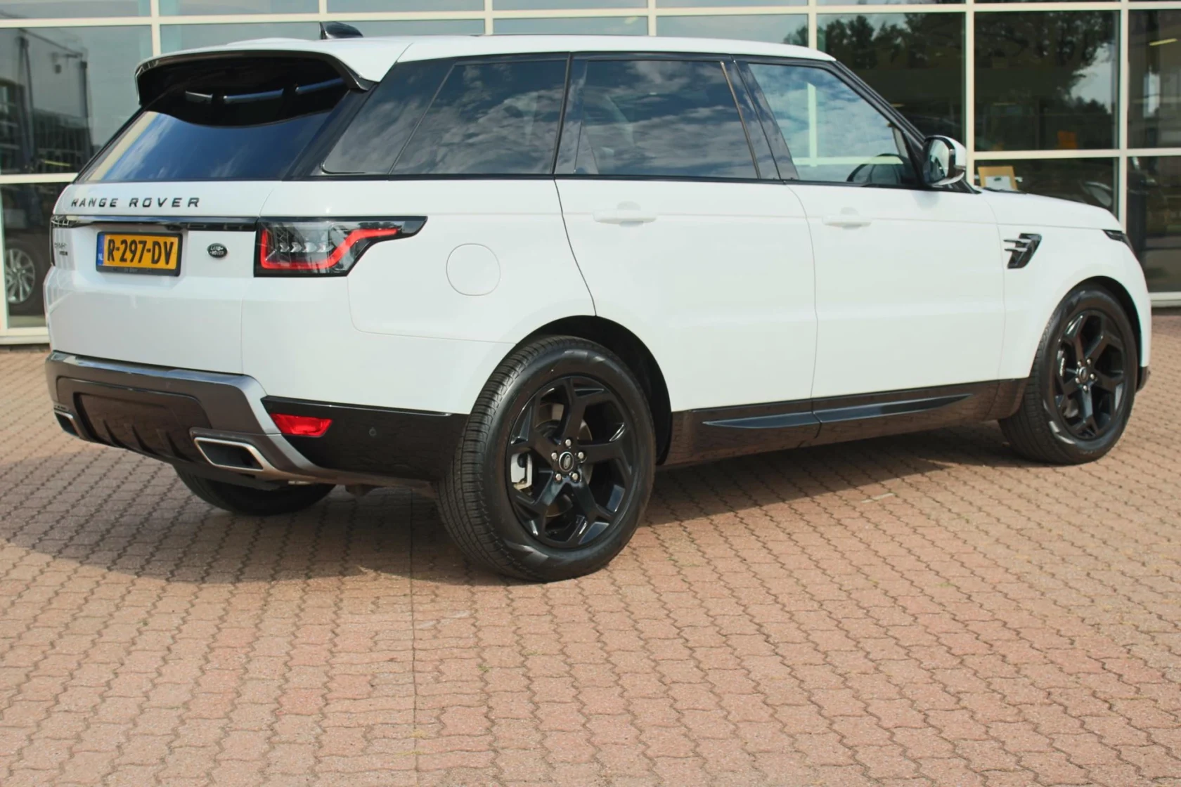 Land Rover-Range Rover Sport