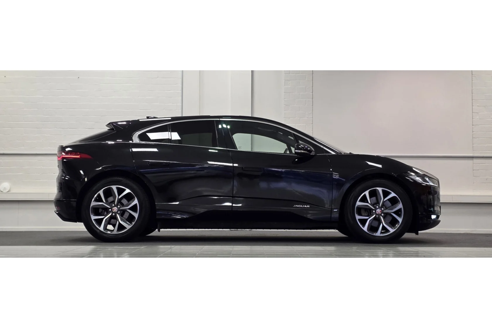Jaguar-I-Pace