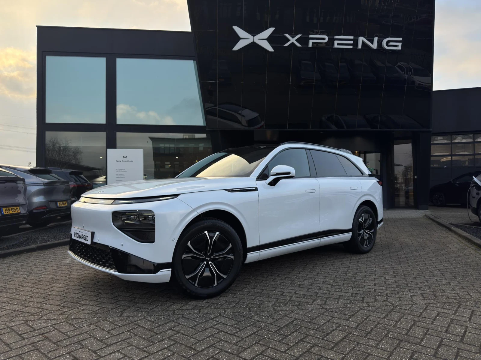 Xpeng-G9
