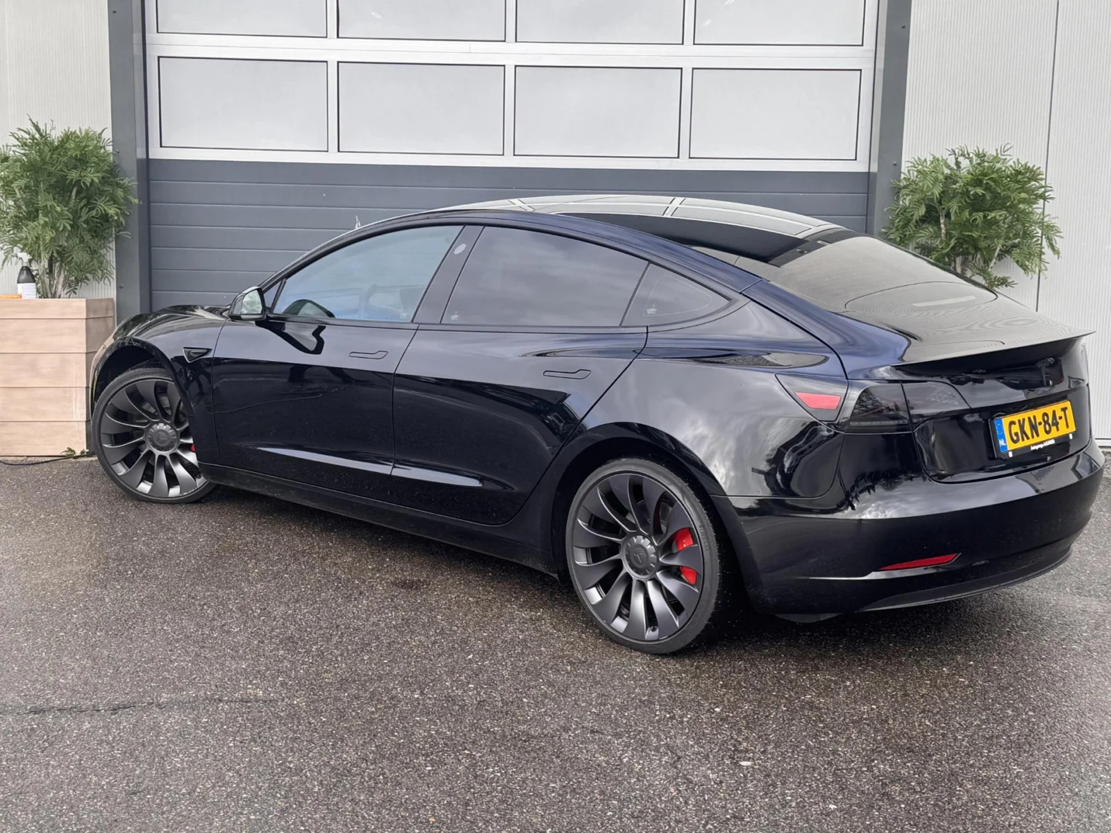 Tesla-Model 3