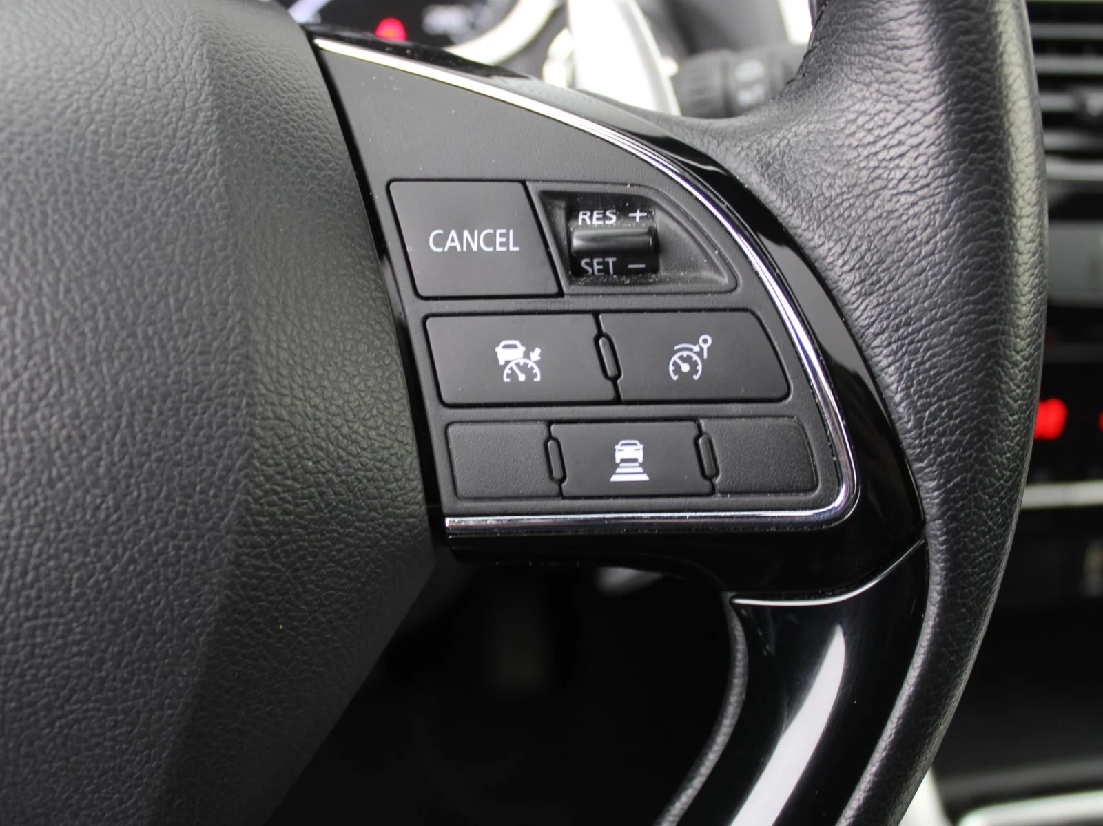 Mitsubishi-Eclipse Cross