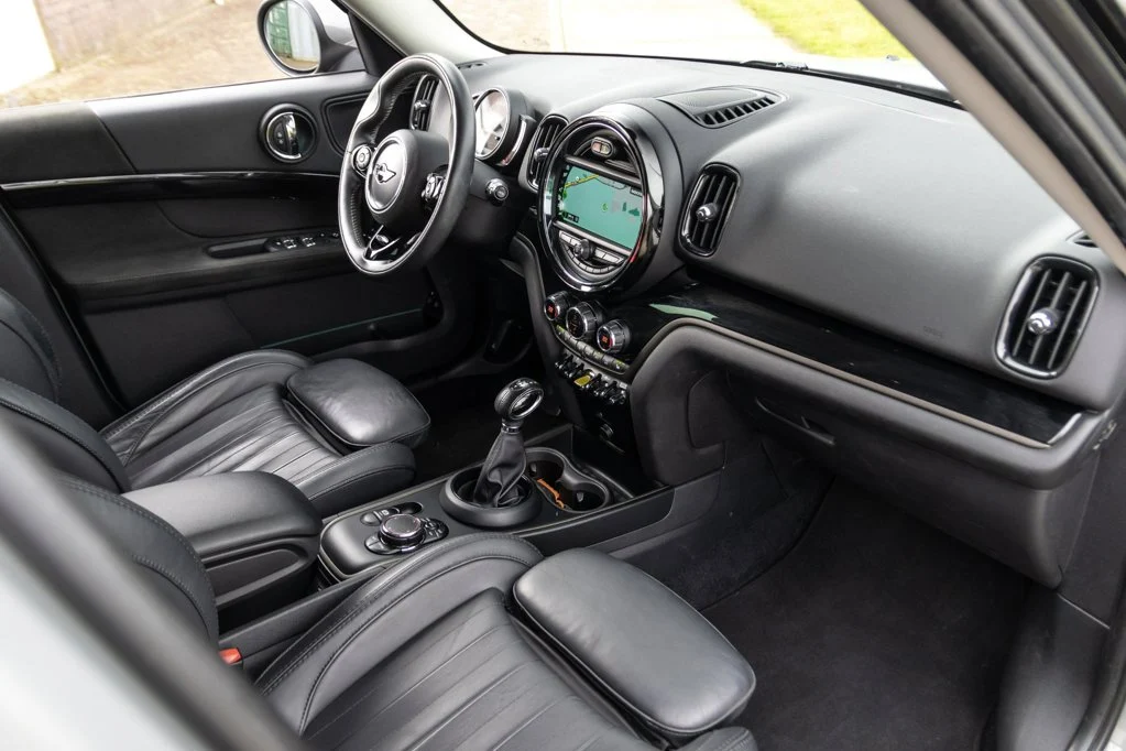 MINI-Countryman