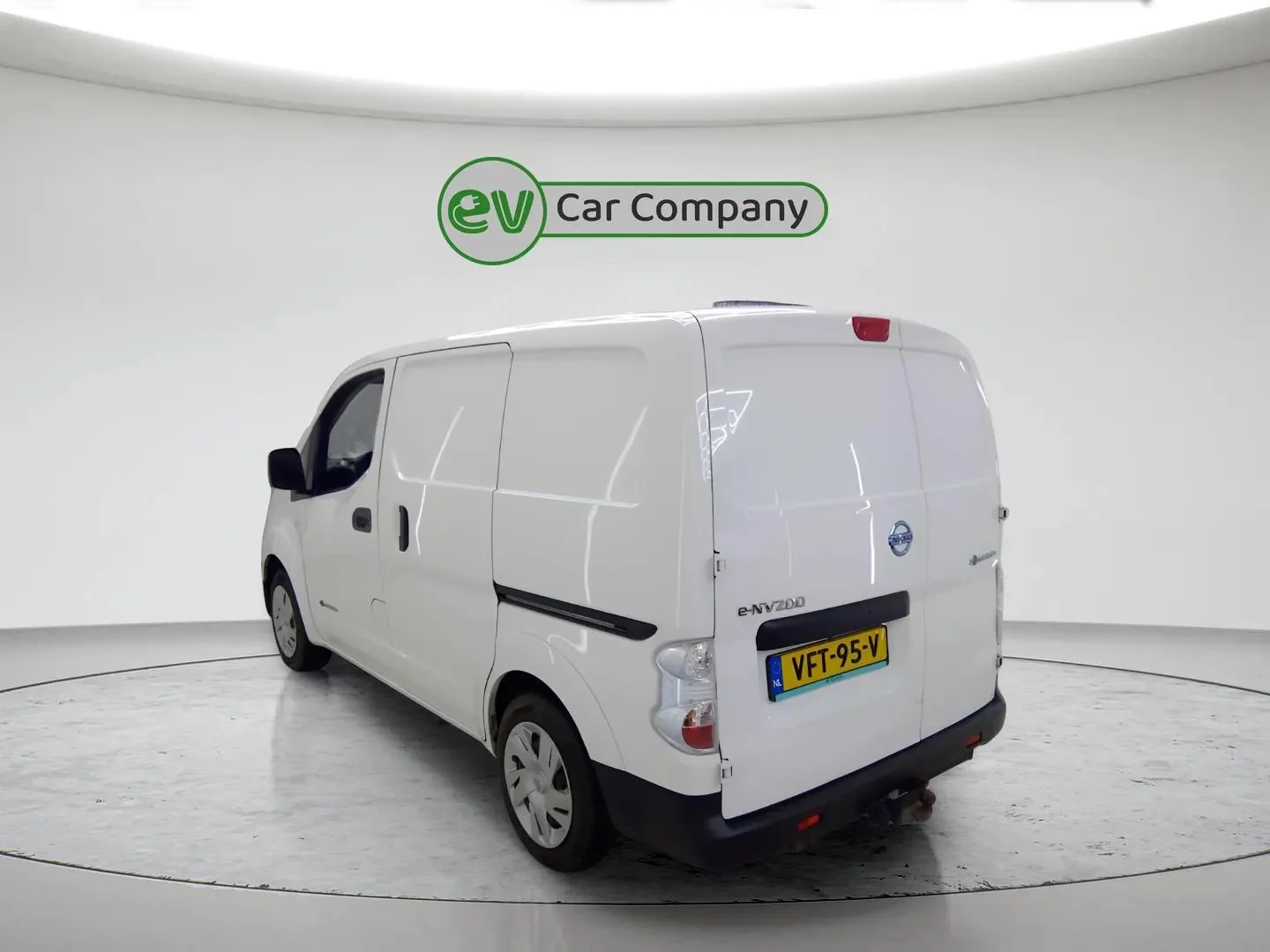 Nissan-NV200