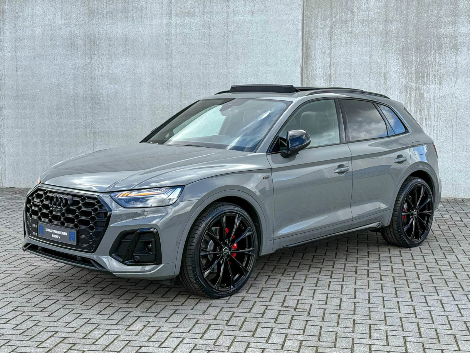 Audi-Q5