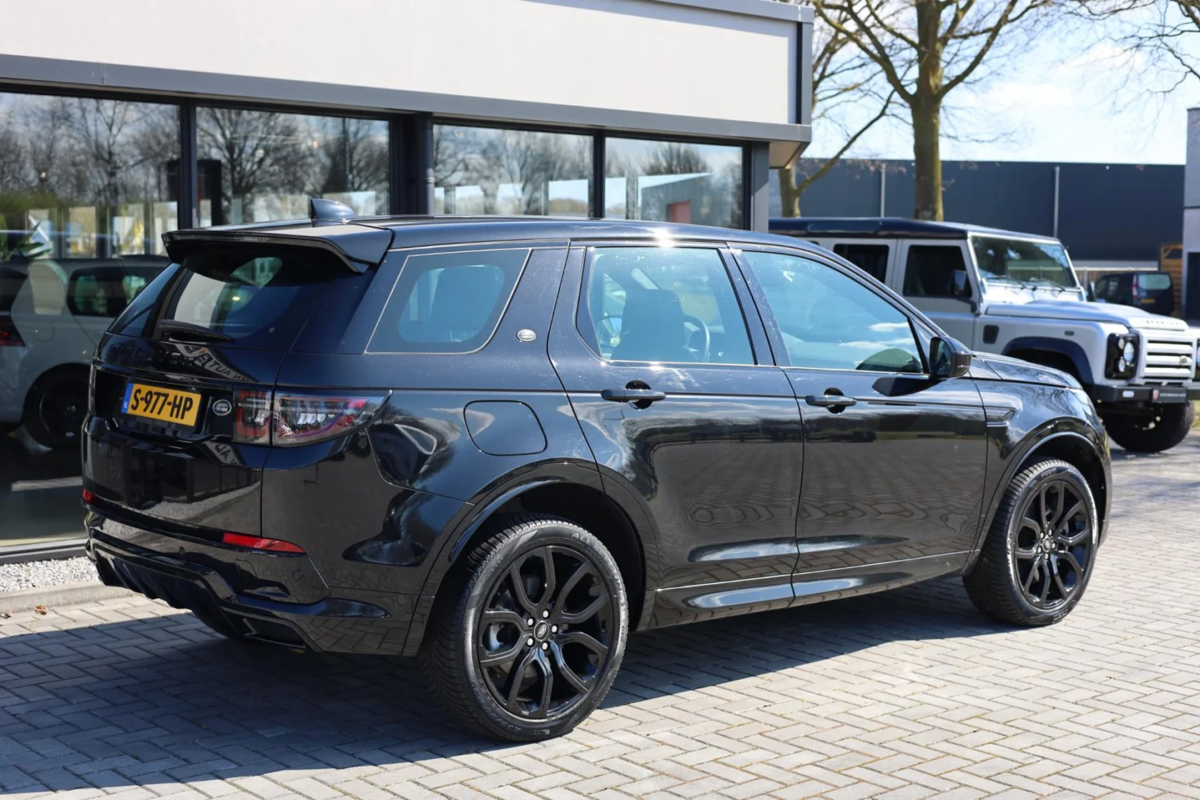 Land Rover-Discovery Sport