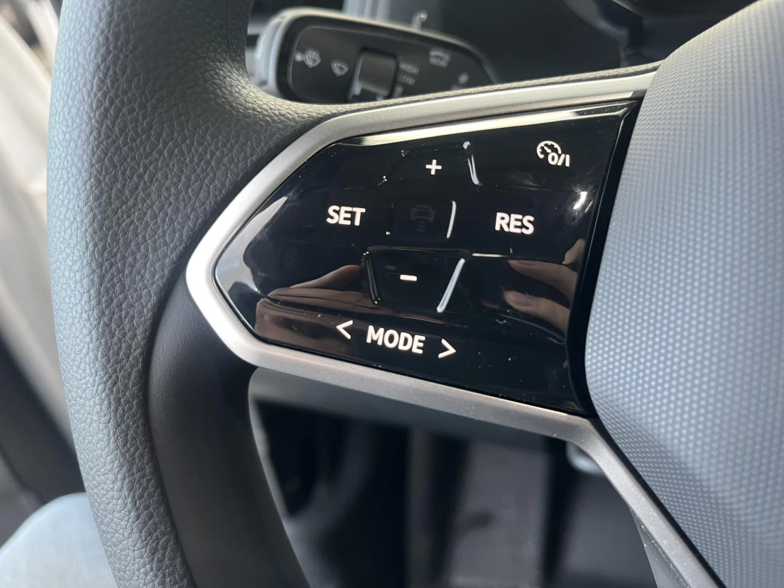 Volkswagen-ID.Buzz Cargo