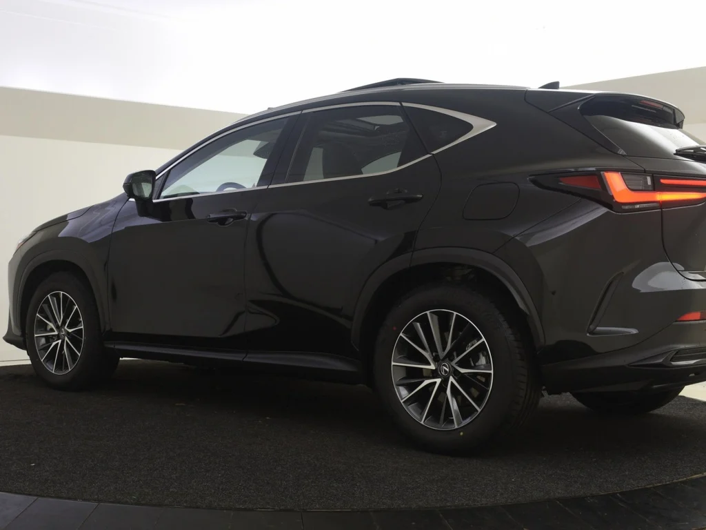 Lexus-NX