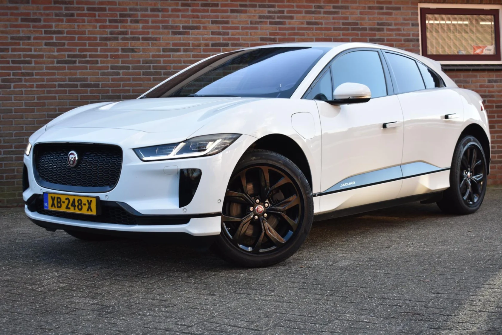 Jaguar-I-Pace