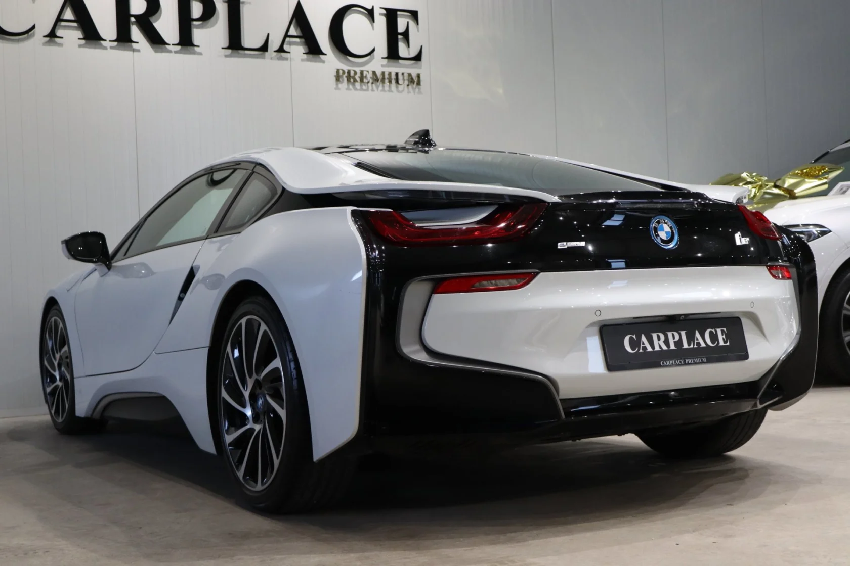 BMW-i8