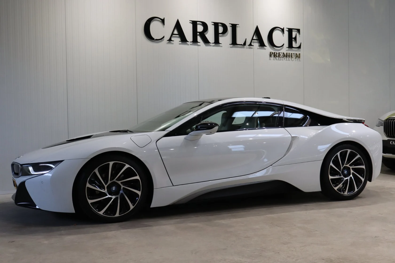 BMW-i8