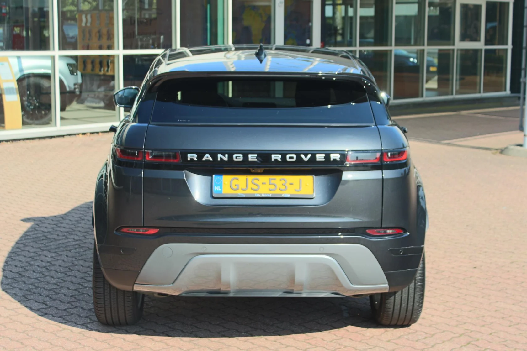 Land Rover-Range Rover Evoque