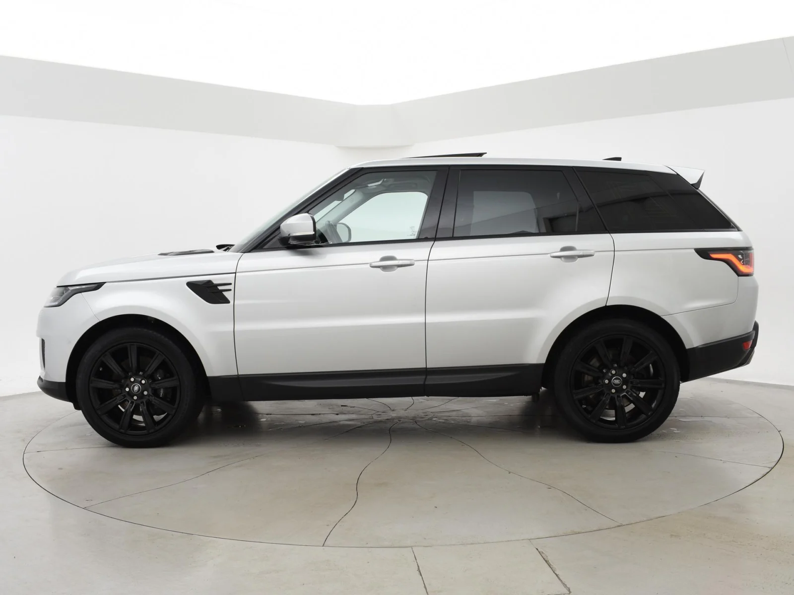 Land Rover-Range Rover Sport