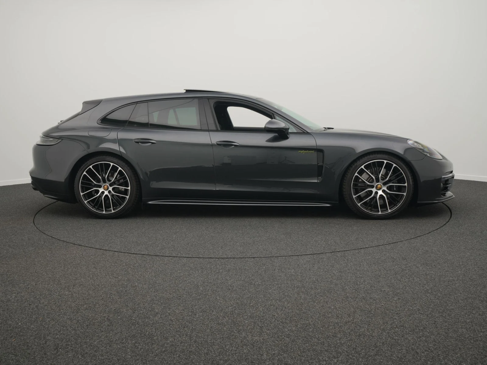 Porsche-Panamera