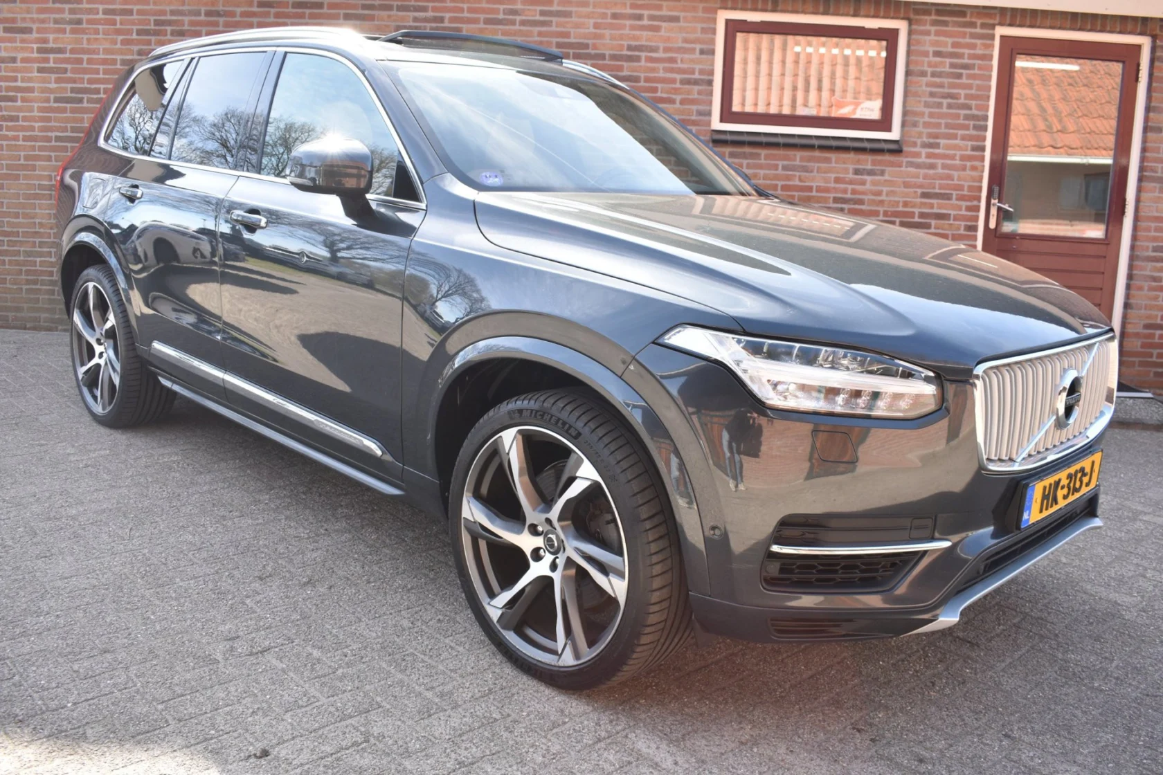 Volvo-XC90