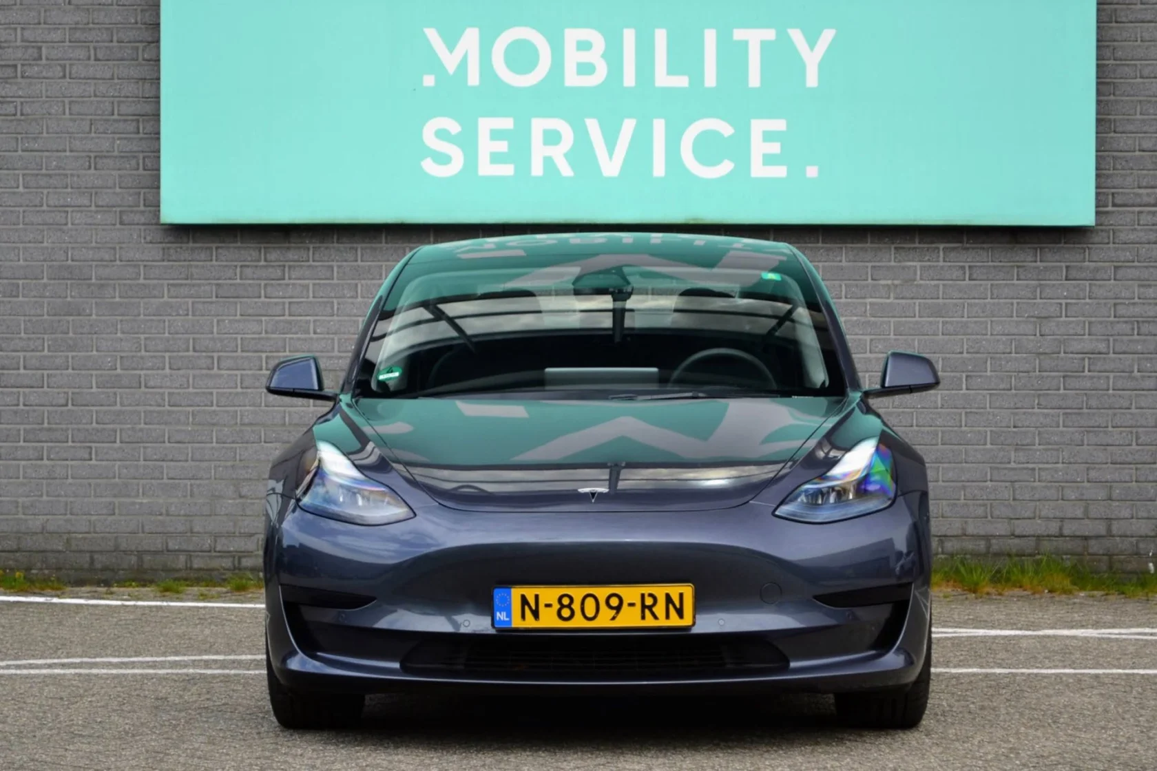 Tesla-Model 3