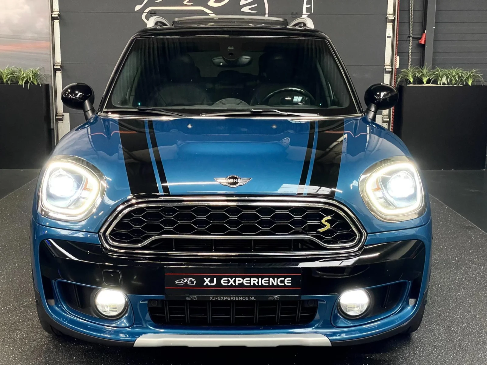 MINI-Countryman