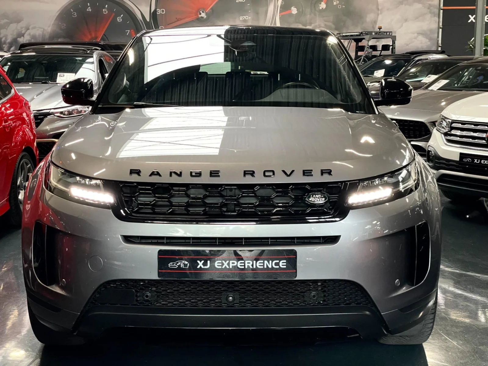 Land Rover-Range Rover Evoque