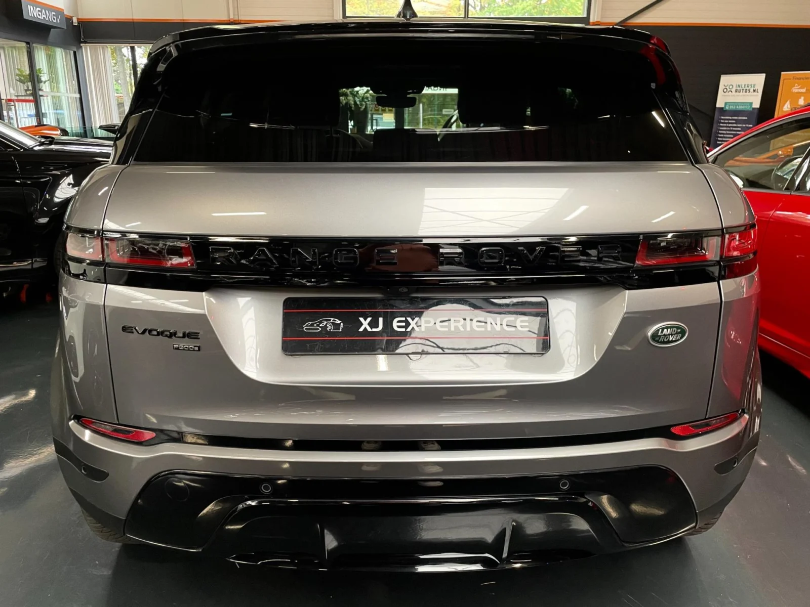 Land Rover-Range Rover Evoque