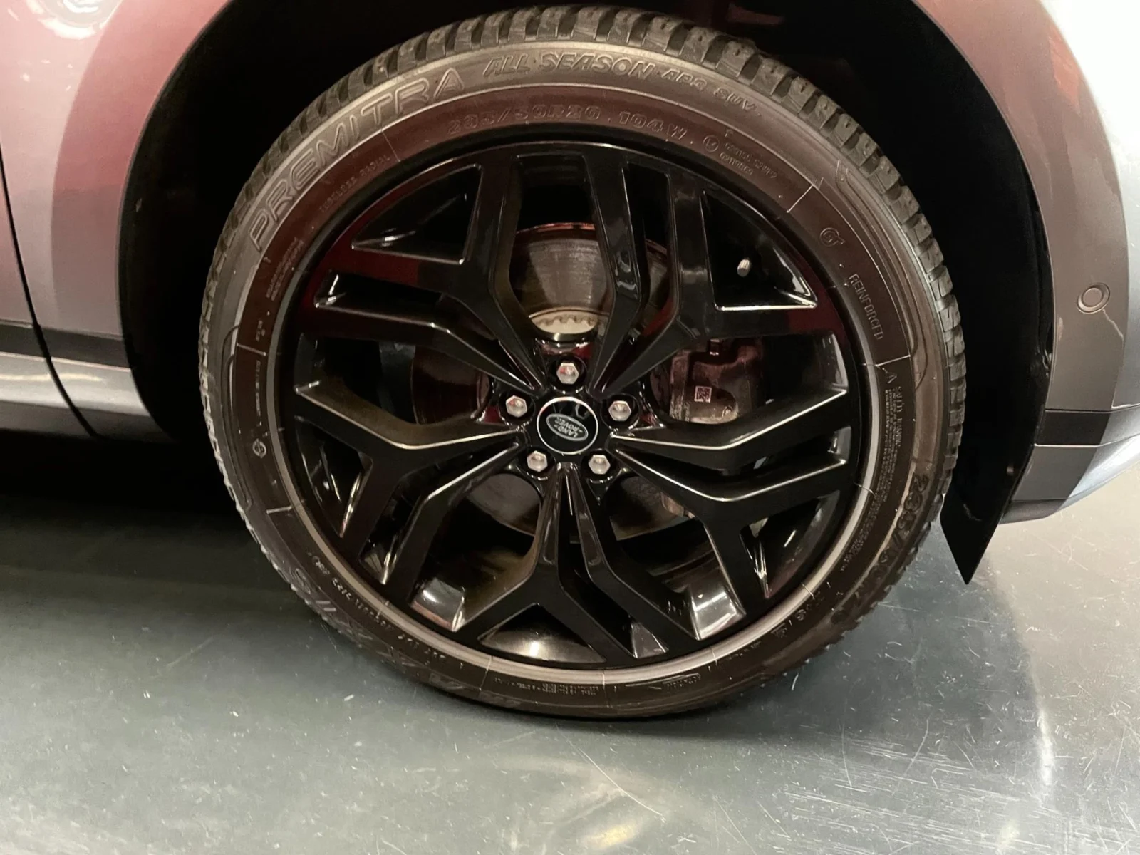 Land Rover-Range Rover Evoque