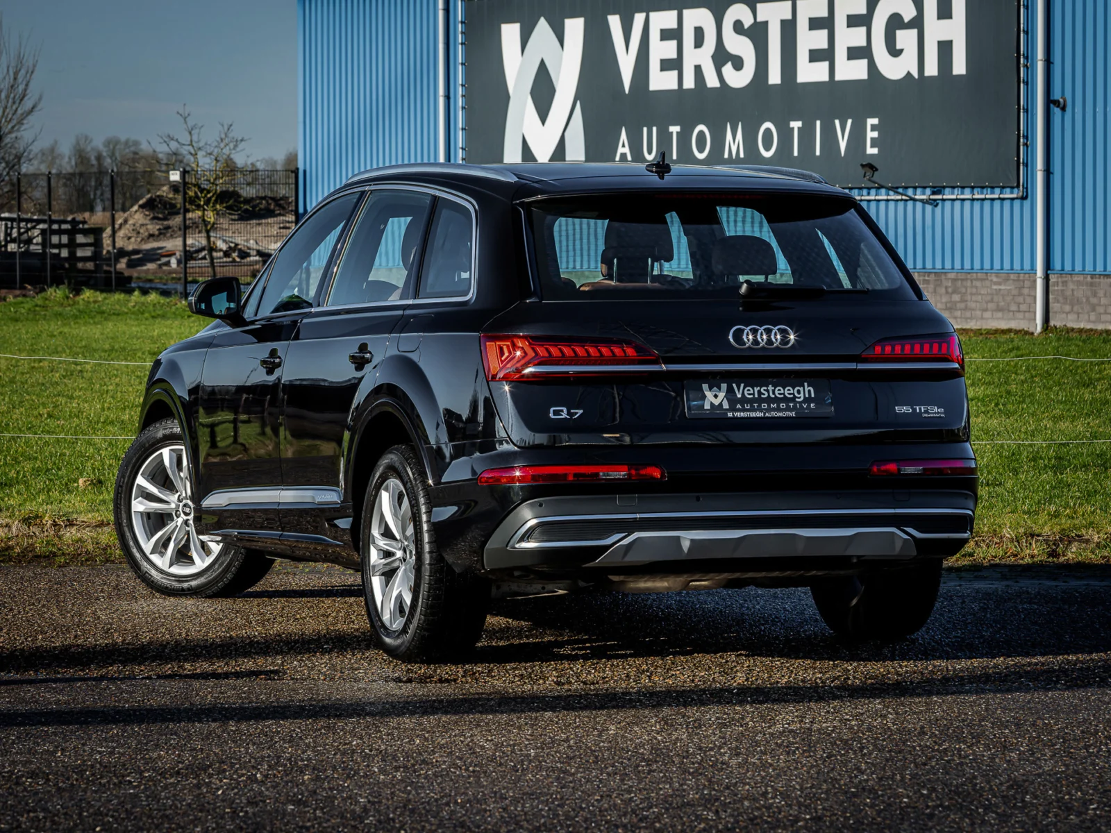 Audi-Q7