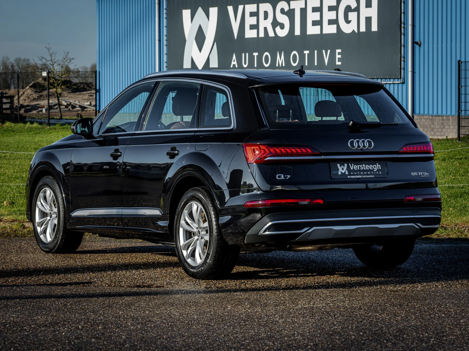 Audi-Q7