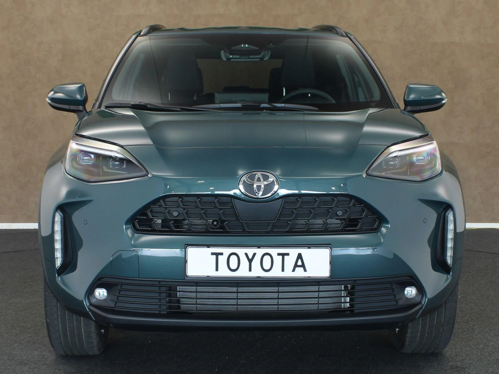 Toyota-Yaris Cross