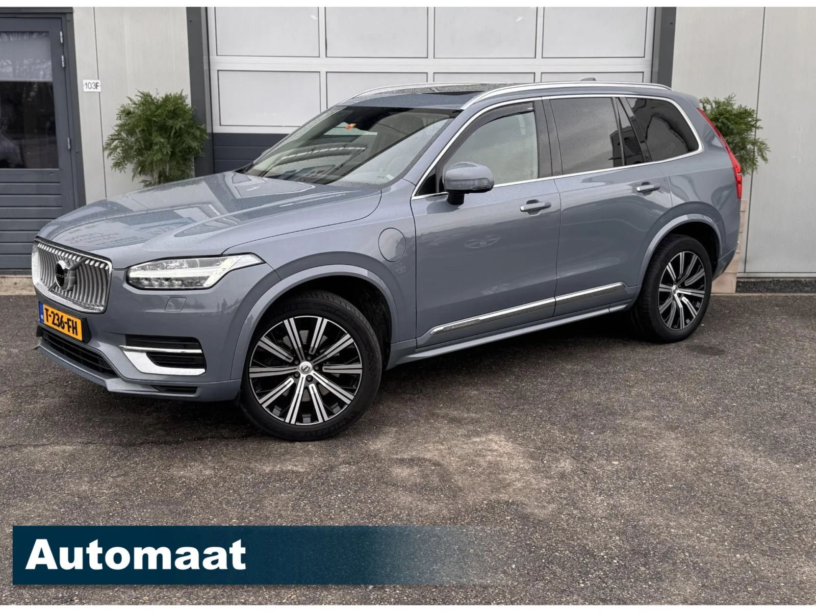 Volvo-XC90