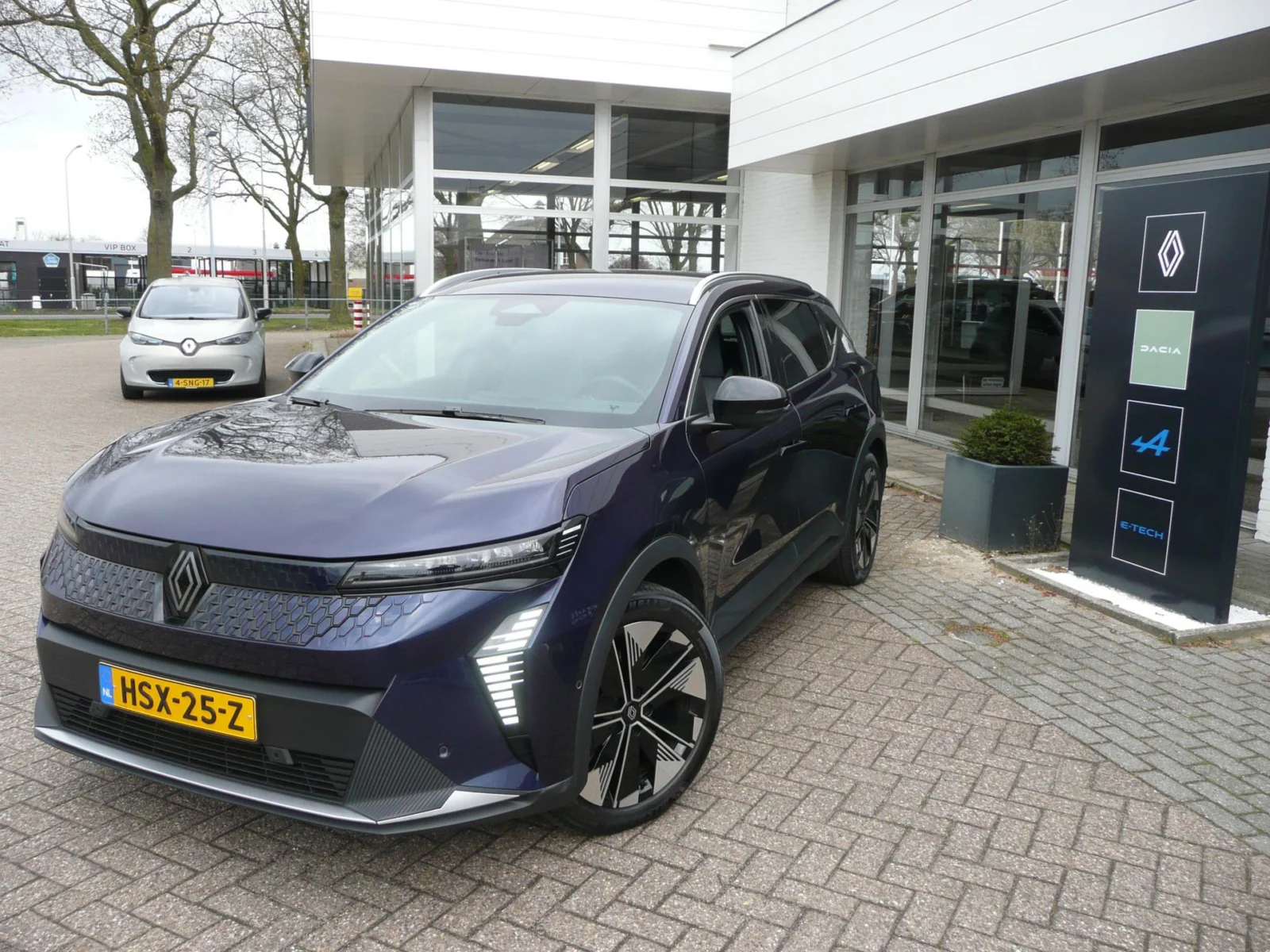 Renault-Scénic E-Tech