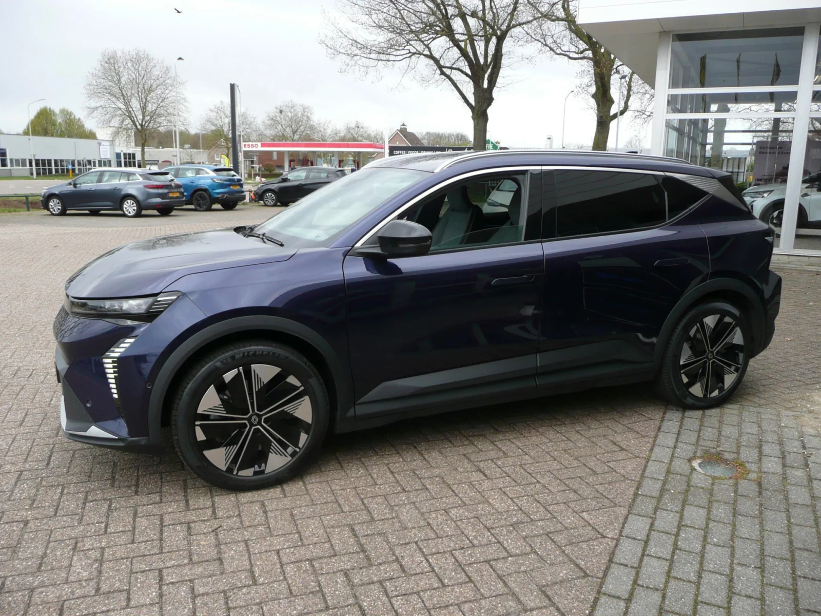 Renault-Scénic E-Tech