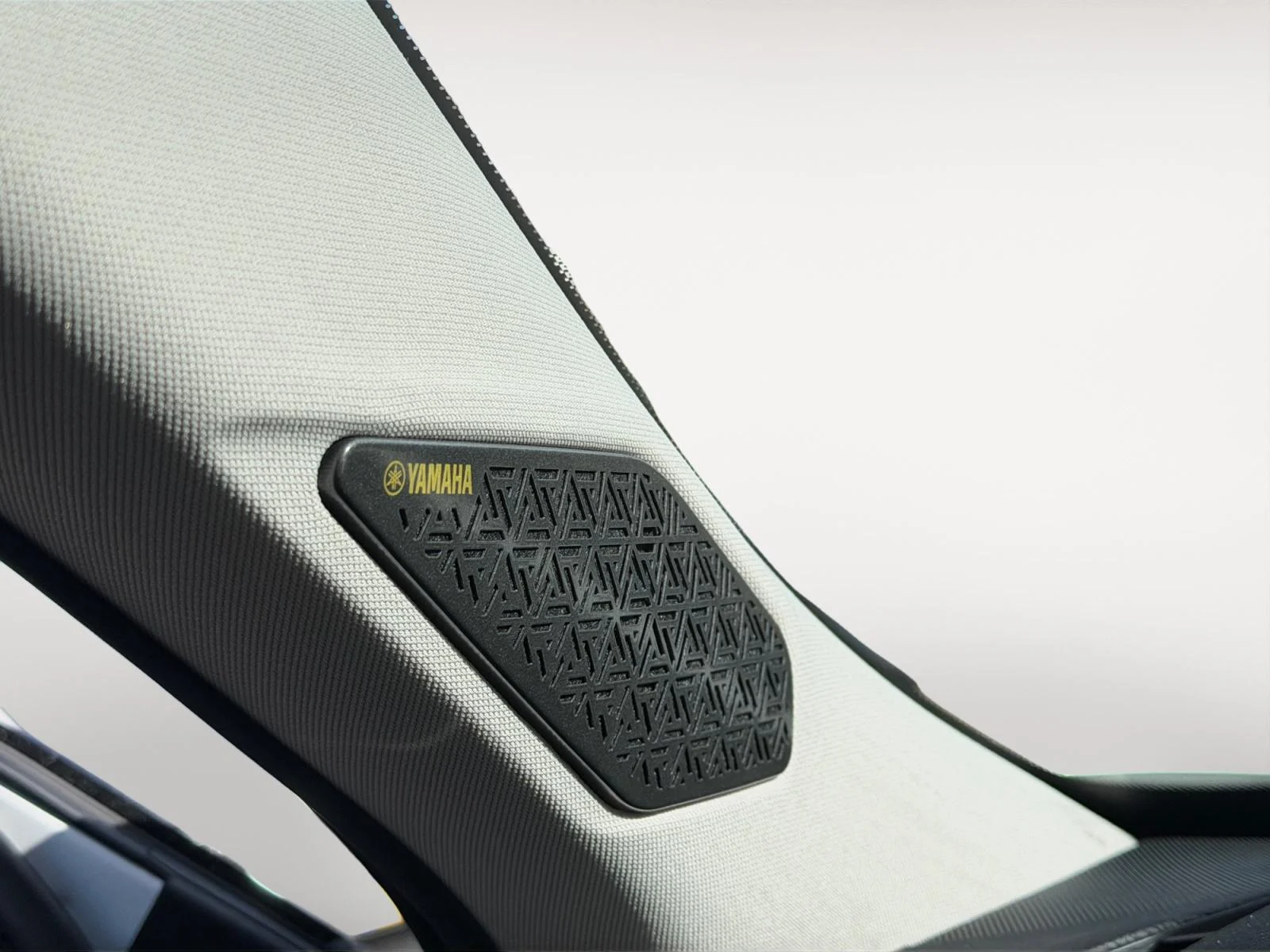 Mitsubishi-Outlander