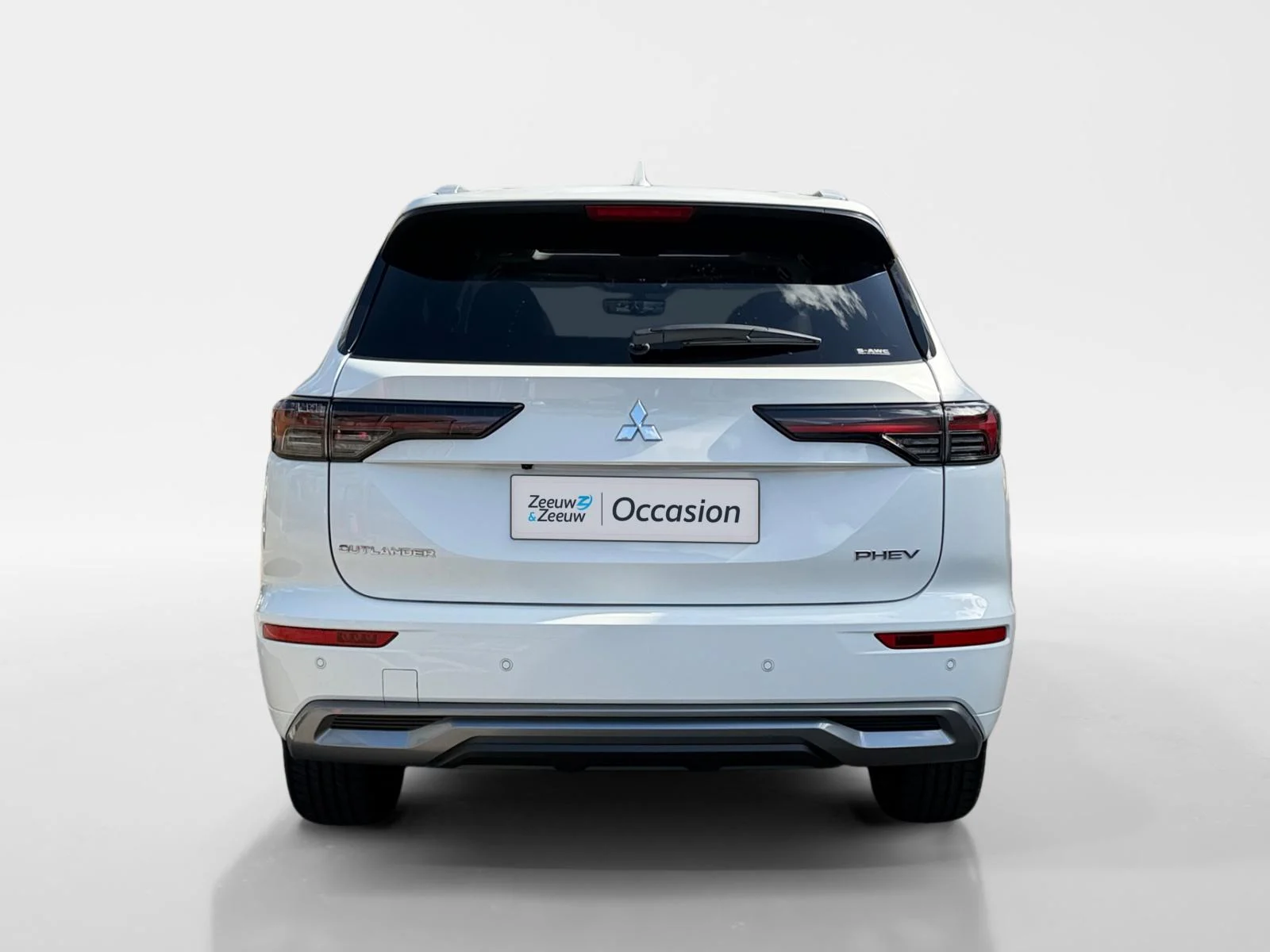 Mitsubishi-Outlander