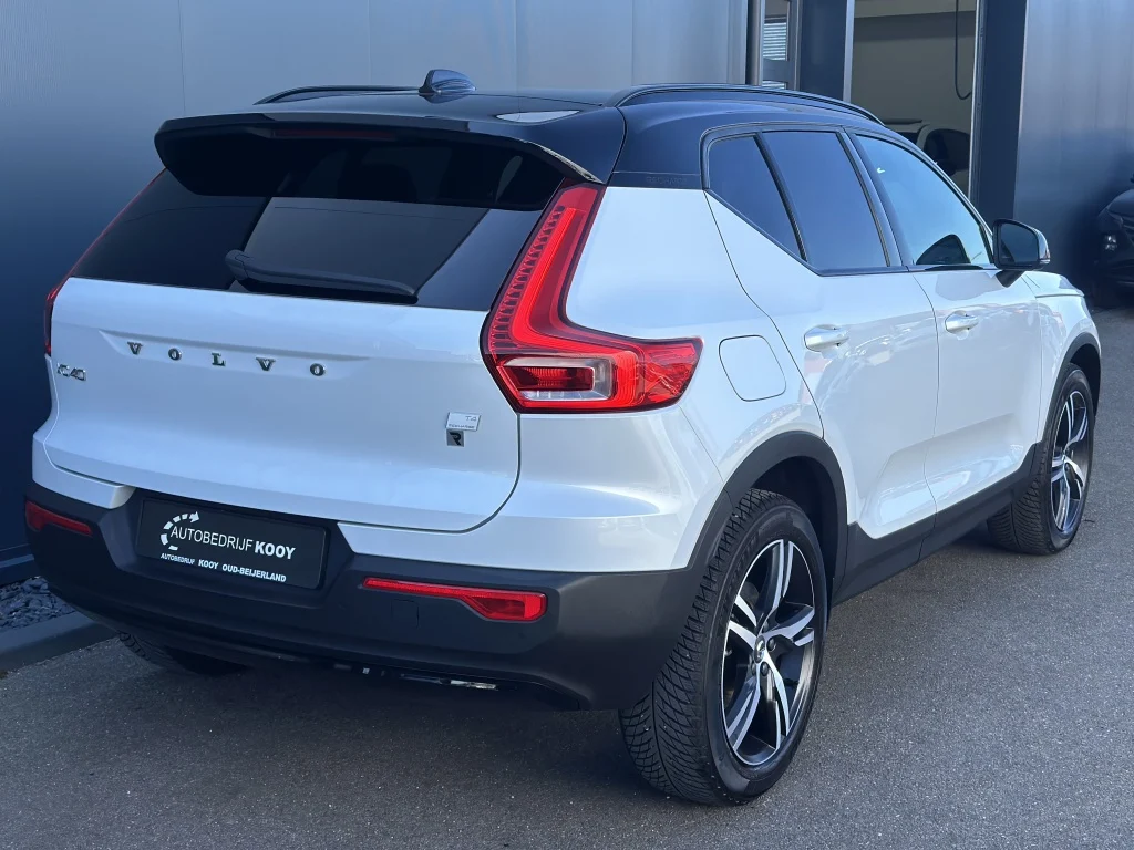 Volvo-XC40