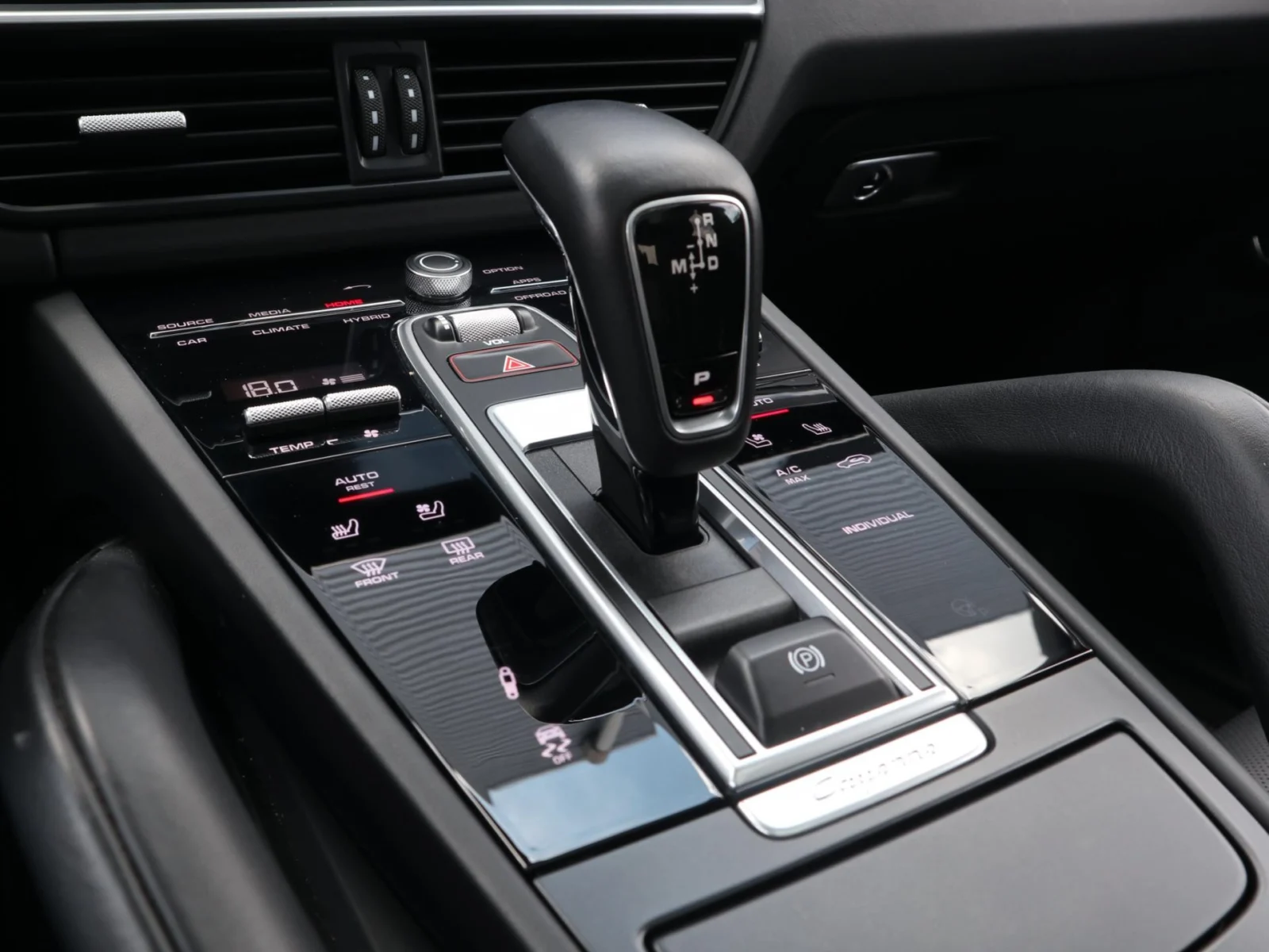Porsche-Cayenne Coupé