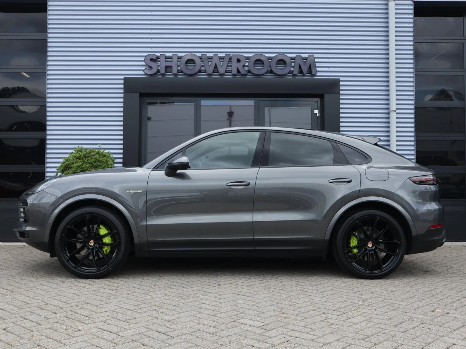 Porsche-Cayenne Coupé