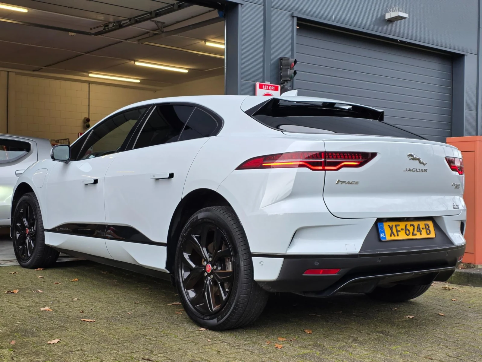 Jaguar-I-Pace